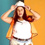 Pic of Chubby Loving - Fat Mature In Builder Uniform