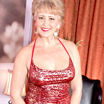Pic of 50PlusMILFs.com - Tracy Licks - Red-hot for cock