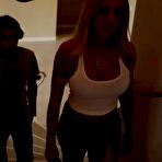Pic of Capri Cavanni Getting Her Needs Taken Care Of | iMILFs