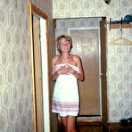 Pic of REAL MATURE AMATEURS - by homemadejunk.com