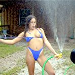 Pic of DiamondPierce - Free Outdoor Exhibitionist Photos