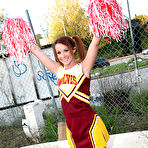 Pic of Tweety Valentine @ BroBang-blog.com