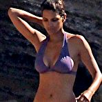 Pic of RealTeenCelebs.com - Halle Berry nude photos and videos