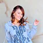 Pic of Valerie Rios Redhead Amateur Model Strips Barefoot