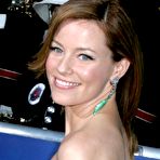 Pic of CelebrityMovieDB.com - Elizabeth Banks