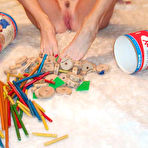 Pic of Strong feet & toe tricks at purefeet.com