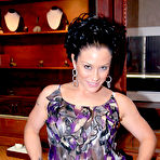 Pic of Gold Felated - Gianna Lace - Milfhunter.com - Realitykings.com - Voted The World's Best Adult Network!