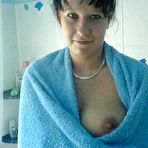 Pic of REAL MATURE AMATEURS - by homemadejunk.com