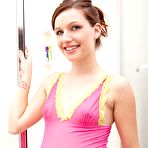 Pic of Baby oil on pregnant body