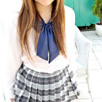 Pic of Asisn girl Yurias shaved pussy and small tits