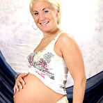Pic of PregnantUSA :: Pregnant Babes :: Lactating Tits :: Squirting Milk