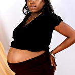 Pic of PregnantUSA :: Pregnant Babes :: Lactating Tits :: Squirting Milk