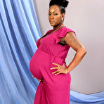Pic of PregnantUSA :: Pregnant Babes :: Lactating Tits :: Squirting Milk