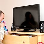 Pic of Girls Abuse Guys