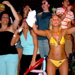 Pic of WifeBucket.com - Real submitted pics of amateur housewives from nextdoor!