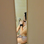 Pic of Zara in pantyhose gets wet