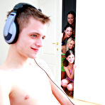 Pic of ::LittleCaprice::