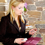 Pic of LacyNylons :: Viola sexy woman in stockings