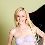 Pic of Nude pictures of Skylar Green - The Hometown Nudes of The ATK Galleria