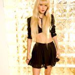 Pic of Teanna's Gallery - Young Heaven