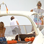 Pic of Kate Hudson in white bikini on a boat in Ibiza