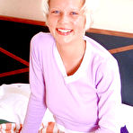 Pic of 18 Eighteen Presents Free Thumbnailed Gallery