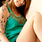 Pic of Hailey Leigh - pretty brunette girl!