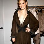 Pic of Delta Goodrem :: THE FREE CELEBRITY MOVIE ARCHIVE ::