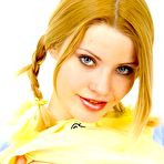 Pic of Playfully Teasing Teen