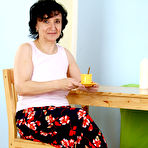 Pic of Mature Pictures Featuring 52 Year Old Sandra K From AllOver30