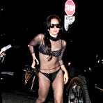 Pic of Lady Gaga shows her round ass in stockings