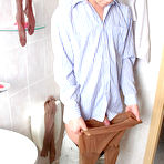 Pic of Florence&Lesley cool pantyhose duo