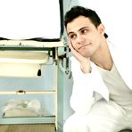 Pic of Old-n-Young.com