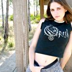 Pic of Cutetopless.com ~ Real Amateur First Timers