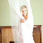 Pic of OMORFA with Miela A - SexArt