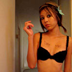 Pic of Sex girlfriend pics :: Playful chick posing around the house 