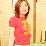 Pic of ATK Hairy Presents Free Thumbnailed Gallery