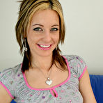 Pic of Yanks.com Real Girls Masturbating