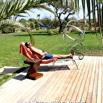 Pic of Hard outdoor cropping torments