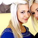 Pic of LezKiss - Girls Kissing