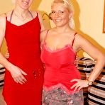 Pic of Hot blonde babe doing a naughty older lesbian