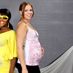 Pic of PregnantUSA :: Pregnant Babes :: Lactating Tits :: Squirting Milk