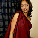 Pic of MySexyDivya.com - Sexy Indian Babe Divya Yogesh