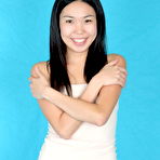 Pic of Skinny Asian girl friend Nicole takes a first try at nude modelling.