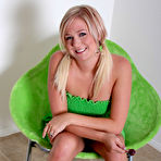Pic of :: PantyHoneys.com ::