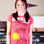 Pic of Taylor Lain: Home of the All American Teen