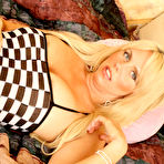 Pic of Sexy Karen Fisher|Busty Swinger|Sexy Karen Fisher Free Pictures|Busty
Blonde