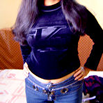 Pic of Neha Nair - MySexyNeha.com - Sexy Indian Housewife