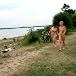 Pic of Nude-in-Public