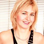 Pic of allover30free.com introducing 43 Year Old Nella from AllOver30 - Pictures of naked MILF and housewives from CR (C2)